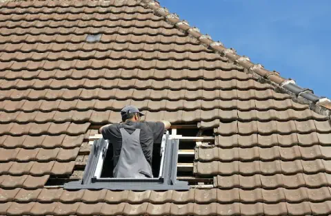 Pose de velux - Souvigny